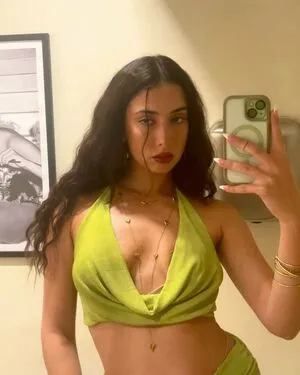 Naika OnlyFans Leaked Free Thumbnail Picture - #e22ONF4y12