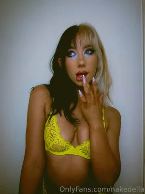 Nakedella OnlyFans Leaked Free Thumbnail Picture - #mYaKGQAXeo