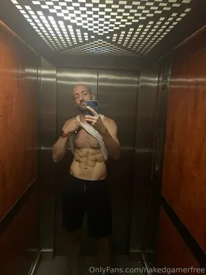 Nakedgamerfree OnlyFans Leaked Free Thumbnail Picture - #ZXkI0Kadi3