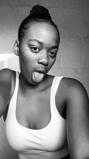 Naledinhlanhlalebyane OnlyFans Leaked Free Thumbnail Picture - #1kxVCUEGno