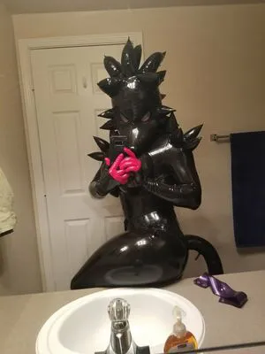 Nami Latex OnlyFans Leaked Free Thumbnail Picture - #C3HWvP2K00