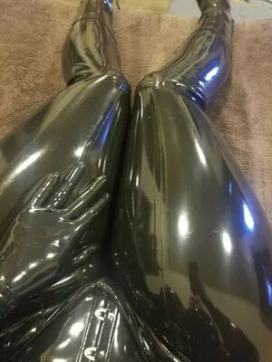 Nami Latex OnlyFans Leaked Free Thumbnail Picture - #D4WrKtzobV
