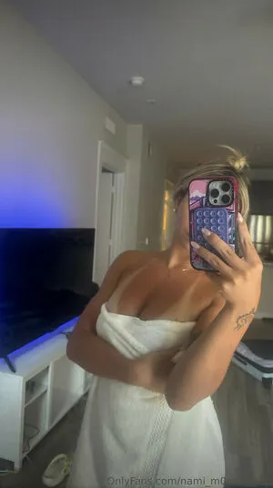 Nami Mommy Jacqueline Laurito OnlyFans Leaked Free Thumbnail Picture - #3KByuvbzB9