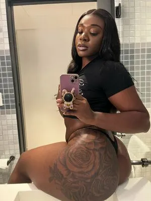 Nanaxo OnlyFans Leaked Free Thumbnail Picture - #NiM7DGP8jC