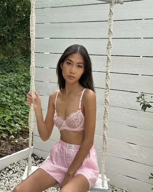 Nanette Emmerson OnlyFans Leaked Free Thumbnail Picture - #TPLSRT92b2