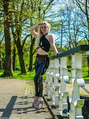 Nanouschka OnlyFans Leaked Free Thumbnail Picture - #kde3p7RMUV
