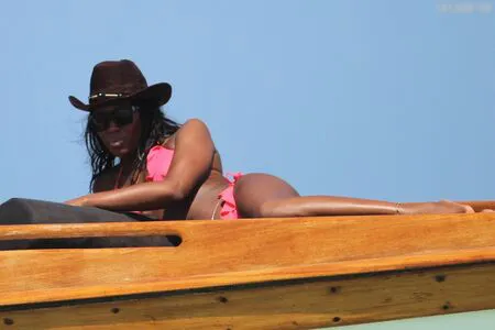 Naomi Campbell OnlyFans Leaked Free Thumbnail Picture - #5KnjJPZbQx