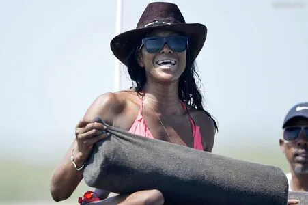 Naomi Campbell OnlyFans Leaked Free Thumbnail Picture - #F1GZi6AvGf