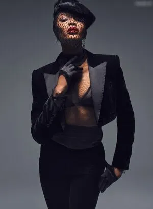 Naomi Campbell OnlyFans Leaked Free Thumbnail Picture - #QnuGdTw1i4