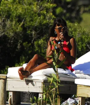 Naomi Campbell OnlyFans Leaked Free Thumbnail Picture - #cZMbg1NSM9