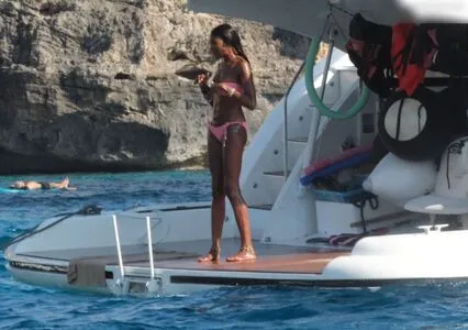 Naomi Campbell OnlyFans Leaked Free Thumbnail Picture - #oTQsy0rO4E