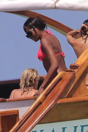 Naomi Campbell OnlyFans Leaked Free Thumbnail Picture - #uuzmXFwNcY