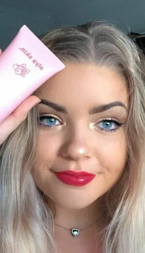 Naomi Grace Robinson OnlyFans Leaked Free Thumbnail Picture - #DEfX7jCcnu