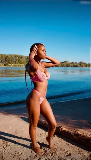 Naomi Ryain OnlyFans Leaked Free Thumbnail Picture - #aIRGF1MxE6