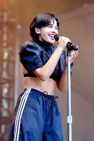Naomi Scott OnlyFans Leaked Free Thumbnail Picture - #1hpLa1BmA9