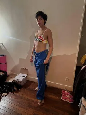 Naomi Scott OnlyFans Leaked Free Thumbnail Picture - #F66KfmJnVk