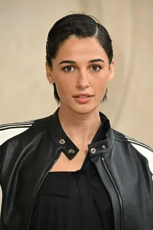 Naomi Scott OnlyFans Leaked Free Thumbnail Picture - #Ms2xhiqVS0