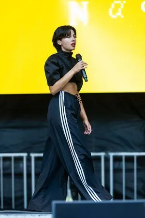 Naomi Scott OnlyFans Leaked Free Thumbnail Picture - #O45CIU2r2l