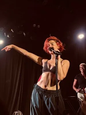 Naomi Scott OnlyFans Leaked Free Thumbnail Picture - #ekTS8dVgC3