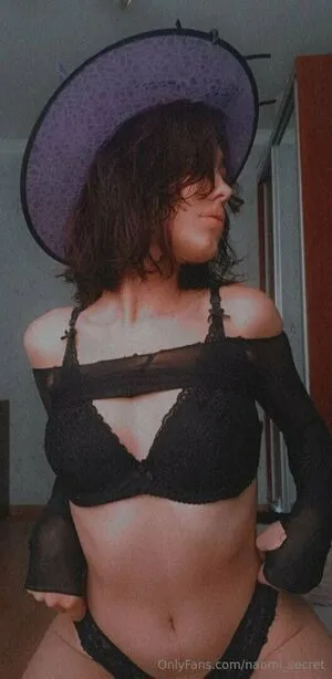 Naomi Secret OnlyFans Leaked Free Thumbnail Picture - #BehYWIKChc