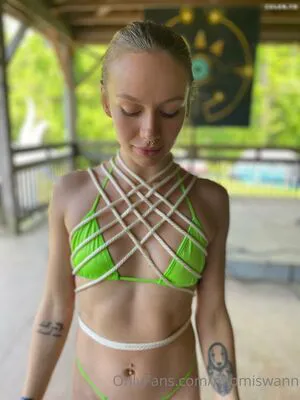 Naomi Swann OnlyFans Leaked Free Thumbnail Picture - #KBum8Mu9OC