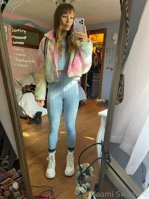 Naomi Swann OnlyFans Leaked Free Thumbnail Picture - #PHueMegycu