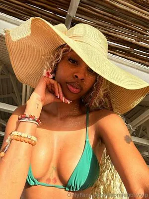 Naomiebonyvip OnlyFans Leaked Free Thumbnail Picture - #PgMXOUwjHP