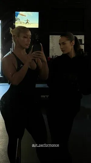 Naomisharon OnlyFans Leaked Free Thumbnail Picture - #kyxXgkeS3M