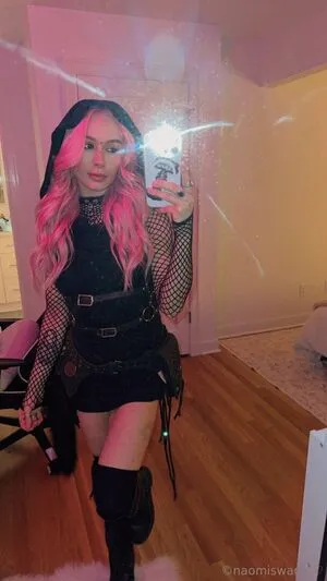 Naomiswann OnlyFans Leaked Free Thumbnail Picture - #CgorjFHwuZ