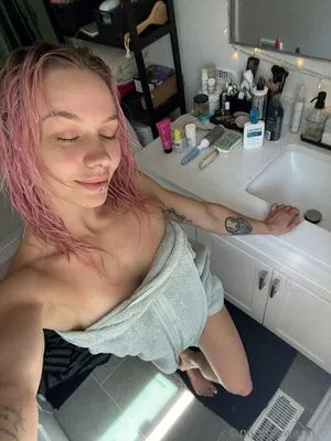 Naomiswann OnlyFans Leaked Free Thumbnail Picture - #MXE6DyaItd