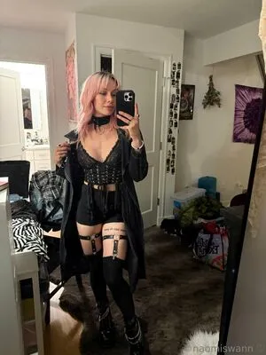 Naomiswann OnlyFans Leaked Free Thumbnail Picture - #d1lHju82FU