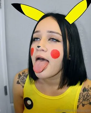 Naomithenerdfree OnlyFans Leaked Free Thumbnail Picture - #3p5B969mDa