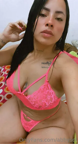 Nasly Solanyi OnlyFans Leaked Free Thumbnail Picture - #Be2Yce9sa1