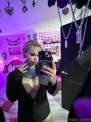 Nasty Bimbo OnlyFans Leaked Free Thumbnail Picture - #3pDch2D7n1