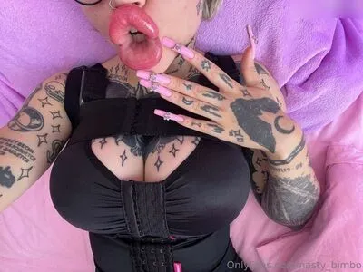 Nasty Bimbo OnlyFans Leaked Free Thumbnail Picture - #cE4a2bsbtc