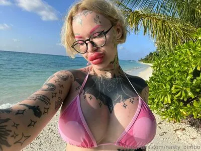 Nasty Bimbo OnlyFans Leaked Free Thumbnail Picture - #fO8fM054PN