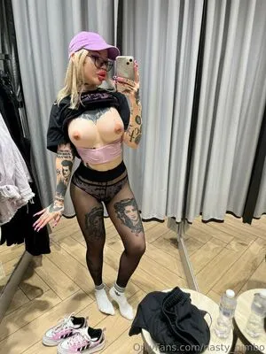 Nasty Bimbo OnlyFans Leaked Free Thumbnail Picture - #yN1ZM0Mko1