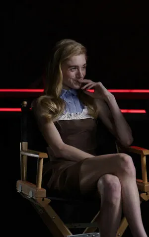 Natalia Dyer OnlyFans Leaked Free Thumbnail Picture - #NOvyDX3XpW