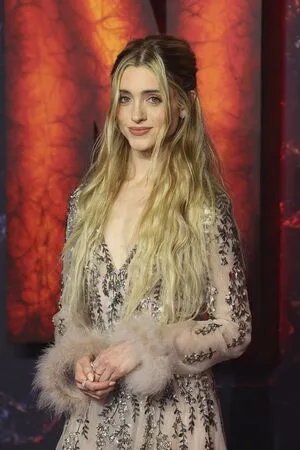 Natalia Dyer OnlyFans Leaked Free Thumbnail Picture - #RJeHuoRNa1