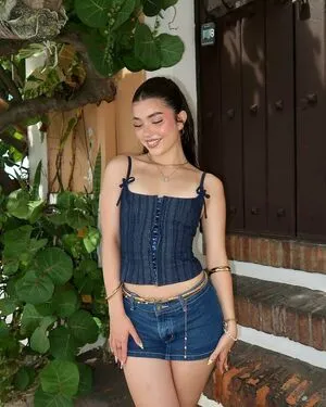 Natalia Estrada OnlyFans Leaked Free Thumbnail Picture - #OilmG1nLya