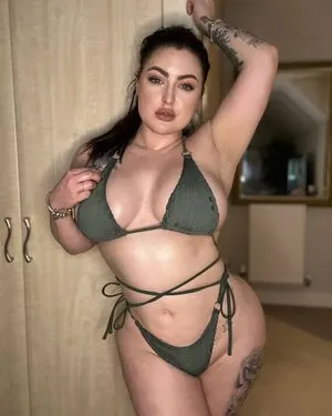 Natalia Reynolds OnlyFans Leaked Free Thumbnail Picture - #U60wx4sdhI