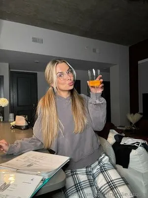 Natalie Brooks OnlyFans Leaked Free Thumbnail Picture - #B7dKfUS6fe