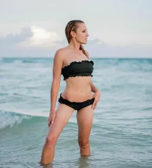 Natalie Gulbis OnlyFans Leaked Free Thumbnail Picture - #YAcyccrEIJ