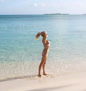 Natalie Gulbis OnlyFans Leaked Free Thumbnail Picture - #Zp42FOLdwq