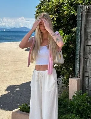 Natalie Hooper OnlyFans Leaked Free Thumbnail Picture - #7bFeDsXw4O