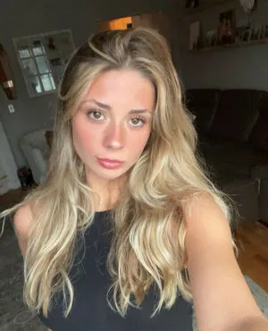 Natalie Lacroix OnlyFans Leaked Free Thumbnail Picture - #fig8TlF6E0