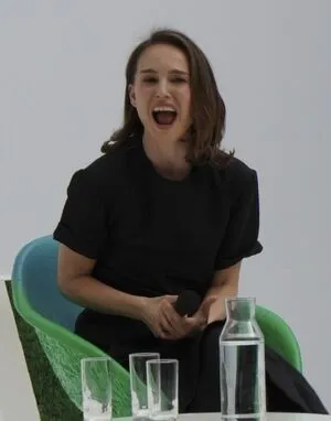 Natalie Portman OnlyFans Leaked Free Thumbnail Picture - #AD2W6JXVAT