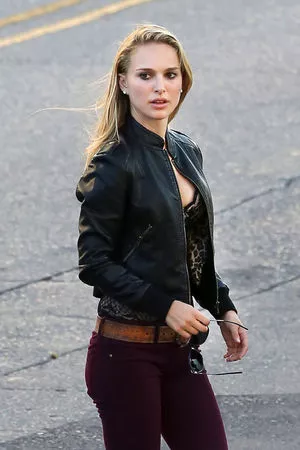Natalie Portman OnlyFans Leaked Free Thumbnail Picture - #FL5z24vj3B
