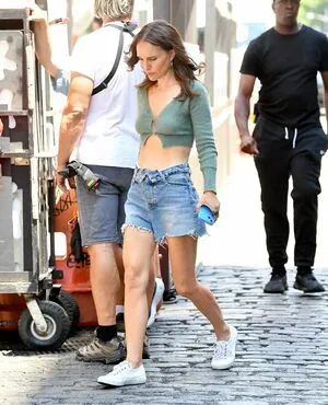 Natalie Portman OnlyFans Leaked Free Thumbnail Picture - #ix02biinyx