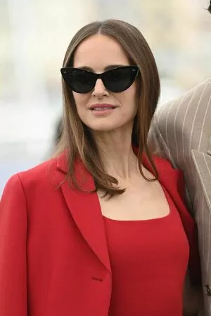 Natalie Portman OnlyFans Leaked Free Thumbnail Picture - #k9CaD1jf8e
